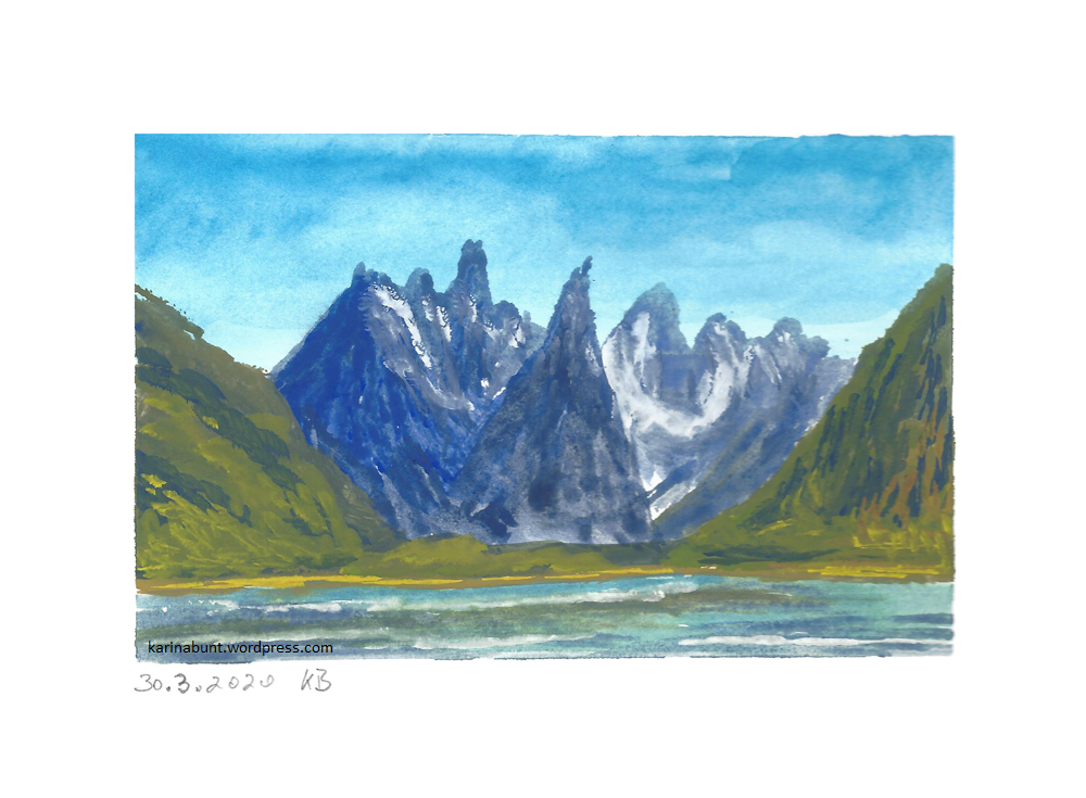 Berge mit See im Vordergrund